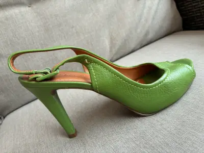 Zapatos de tacón verde BENEDUCCI - miniatura 4