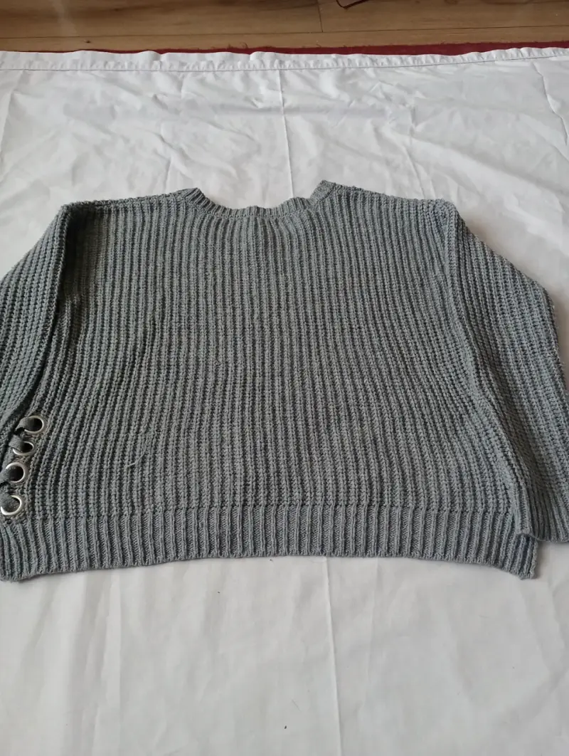 Suéter gris para mujer - 3