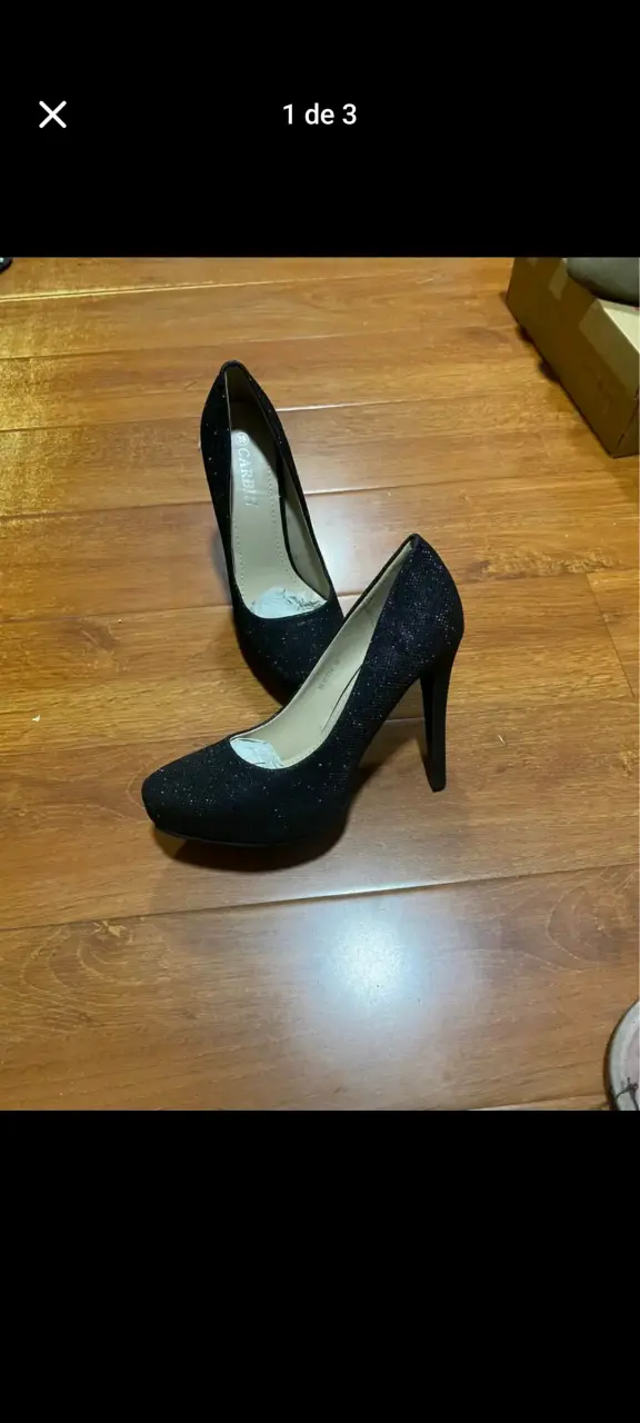 Tacones negros brillantes Carbet para mujer - 1