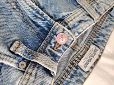 Lote de tres pantalones de mezclilla - miniatura 4