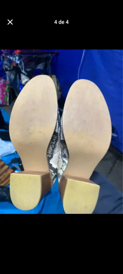 Botines de tacón con estampado de serpiente - miniatura 3