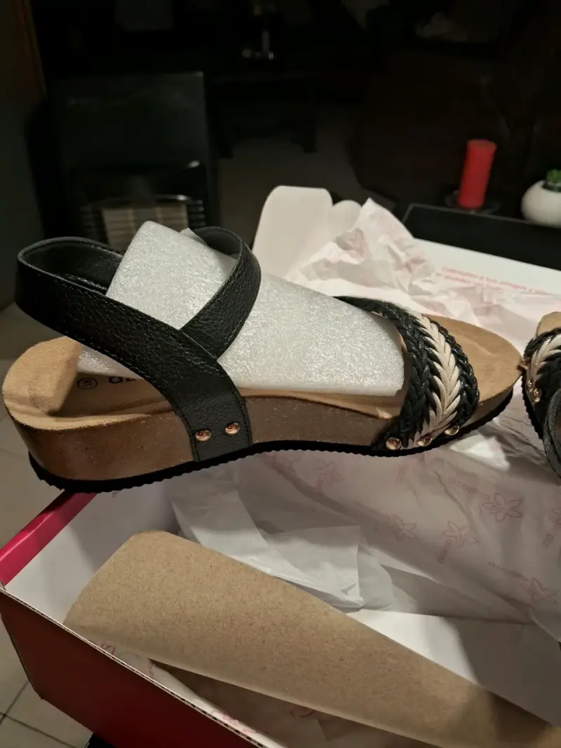 Sandalias Negras Azaleia Modelo Candida Talla 38 - 4