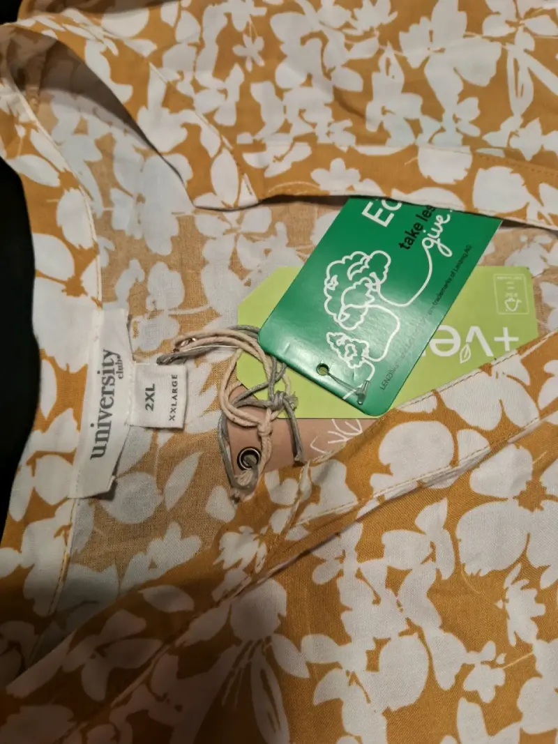 Blusa estampada floral amarilla talla 2XL - 2