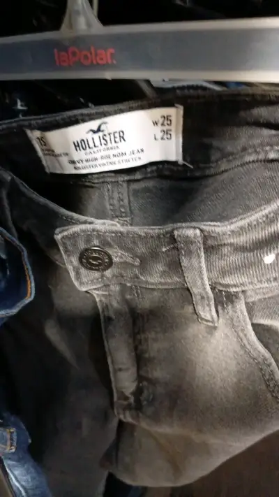 Jeans gris para mujer Hollister - miniatura 2