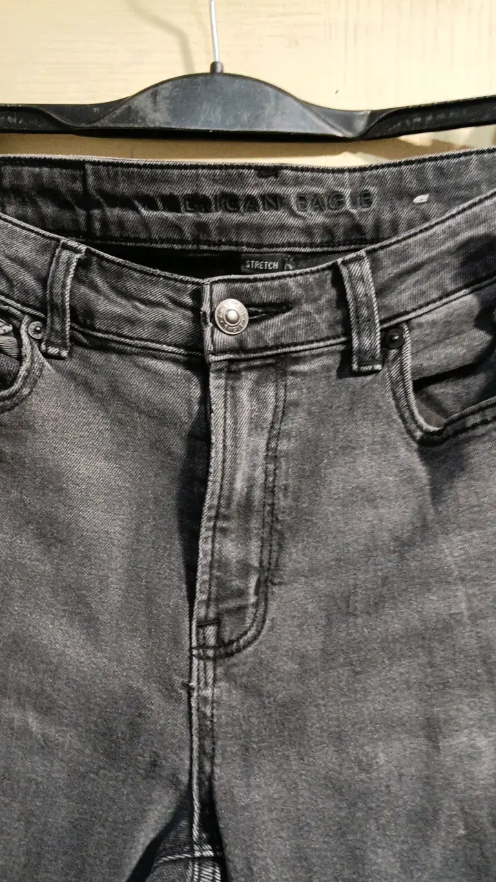 Jeans negros American Eagle para mujer - 2