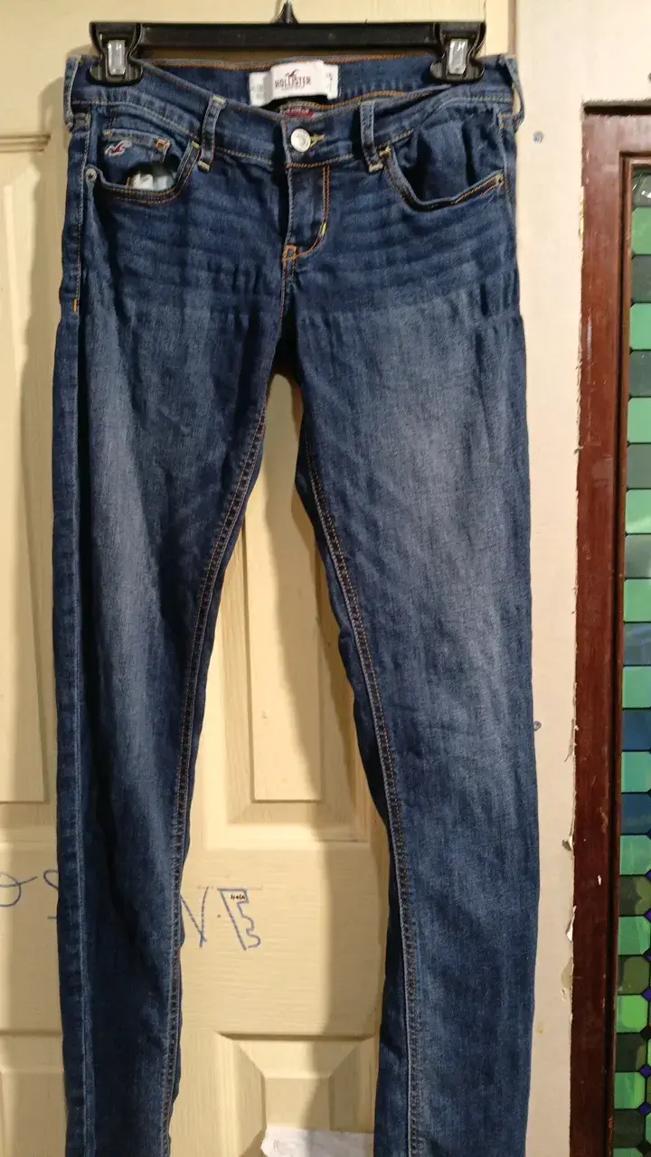 Jeans de mujer Hollister azul oscuro - 1