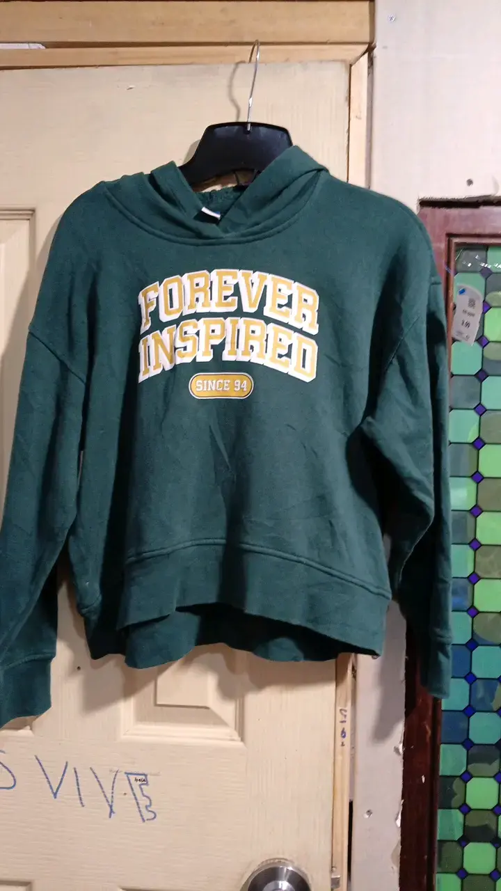Polerón verde con capucha Forever Inspired - 1