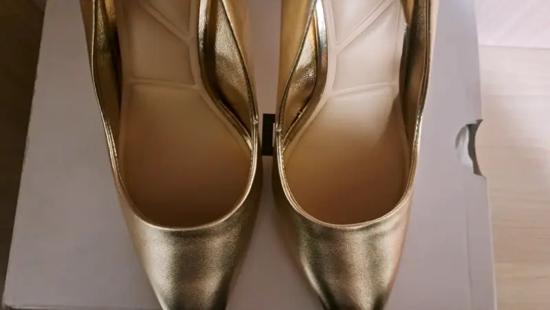 Zapatos de Tacón Dorados Aldo Elegantes - 3