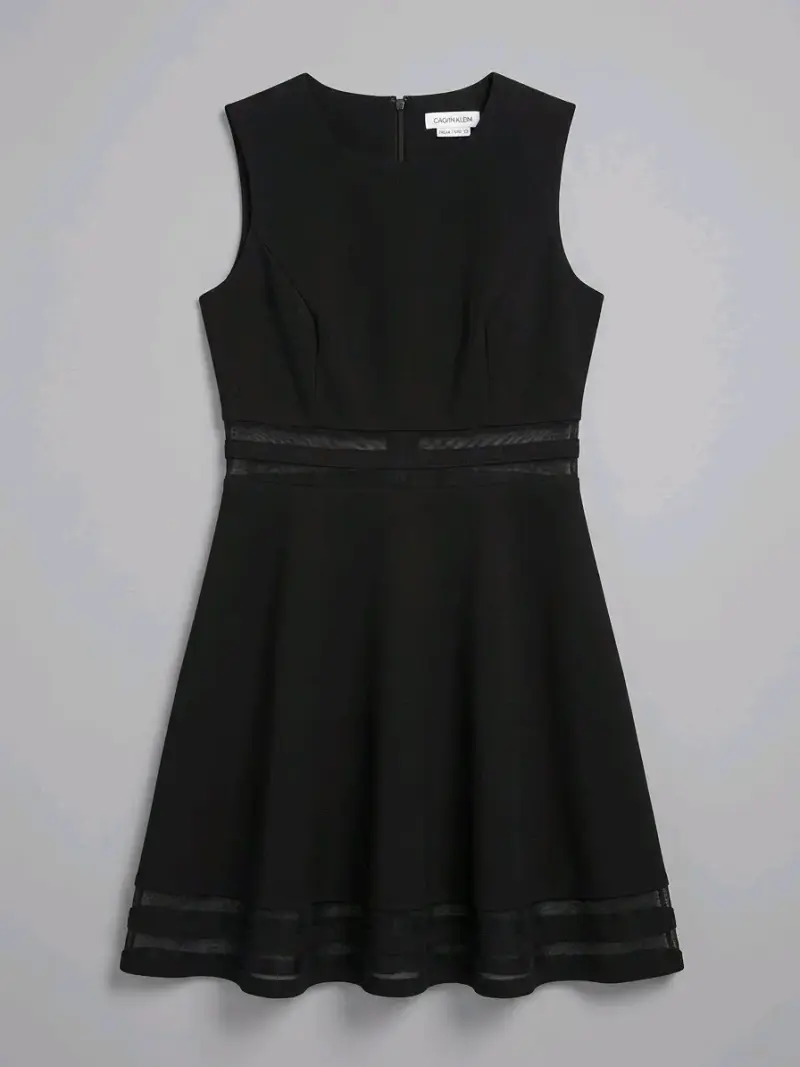 Vestido negro con transparencias elegante - 2