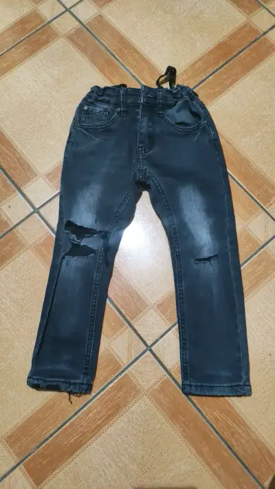 Jeans para niño Yamp desgastados - miniatura 1