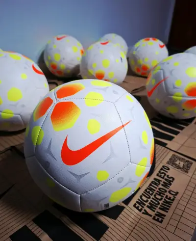 Balón de fútbol Nike Pitch Original - miniatura 1