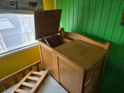 Cuna funcional de madera con cambiador y cajonera - miniatura 3