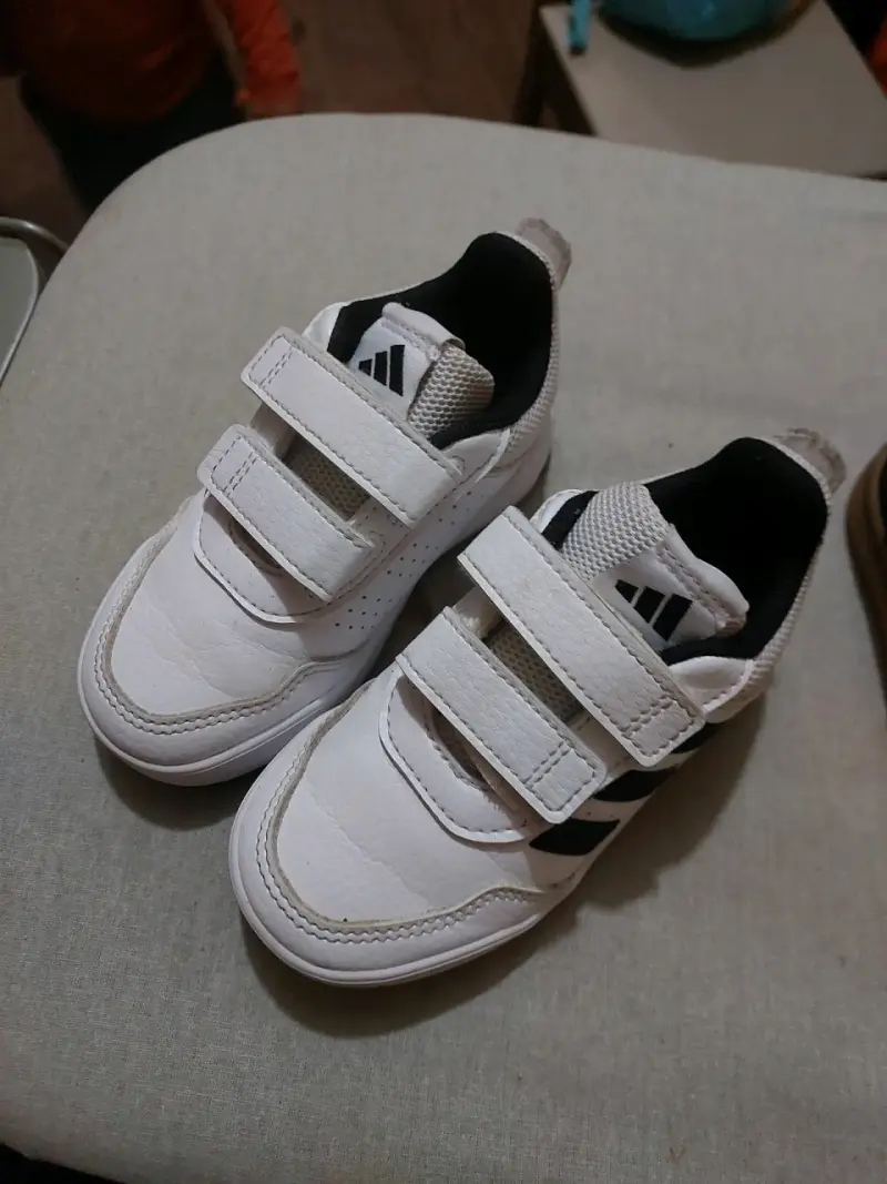 Zapatillas adidad talla 25 o 145mm - 2