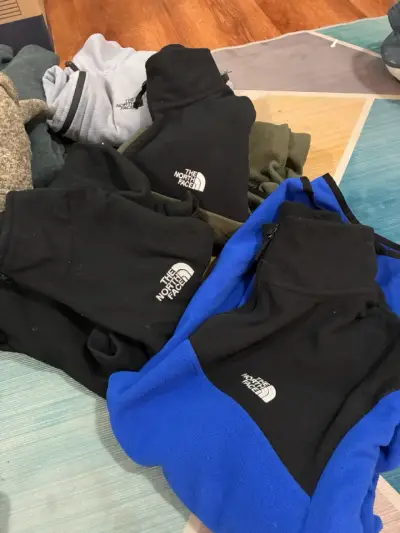 11 Chaquetas The North Face y Marmot para hombre - miniatura 5