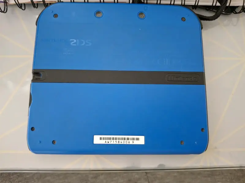 Consola portátil Nintendo 2DS azul - 2