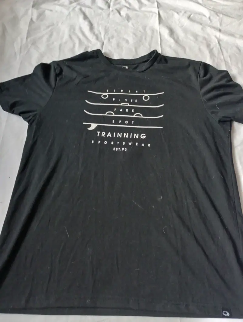 Polera negra - 2