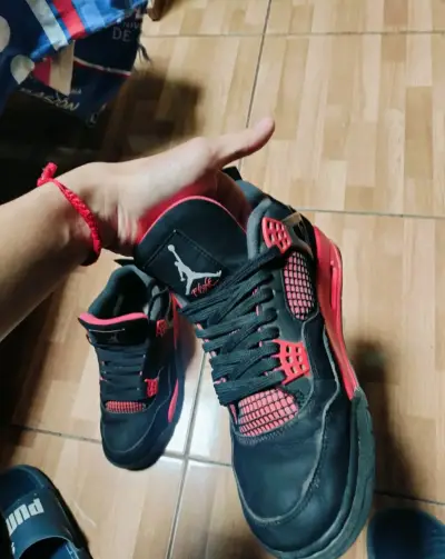 Zapatillas Jordan Retro 4 - miniatura 3