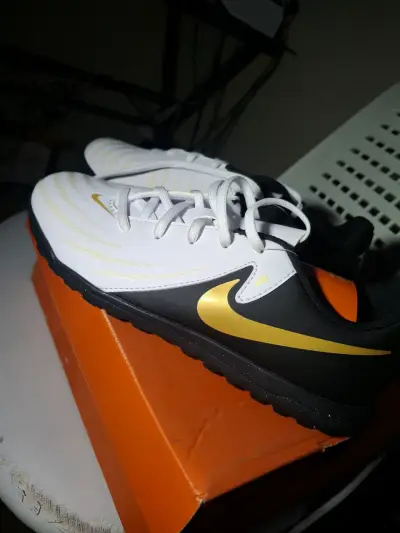 Zapatillas de fútbol Nike Phantom GX - miniatura 3