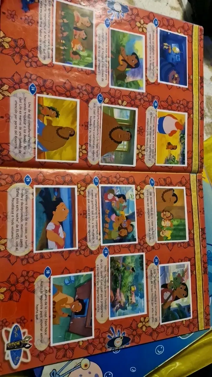 Álbum de stickers Lilo y Stitch Disney - 3
