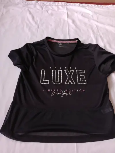 Polera deportiva - miniatura 1
