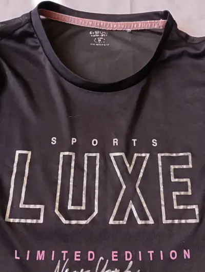 Polera deportiva - miniatura 2
