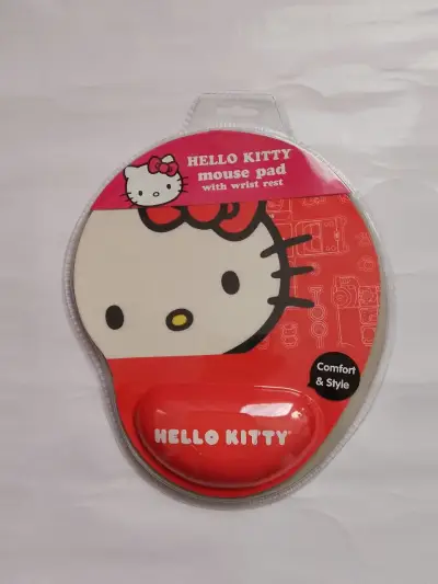 Mouse pad Hello Kitty con soporte para muñeca - miniatura 1