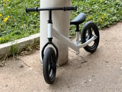 Bicicleta de equilibrio para niños BTWIN blanca - miniatura 5
