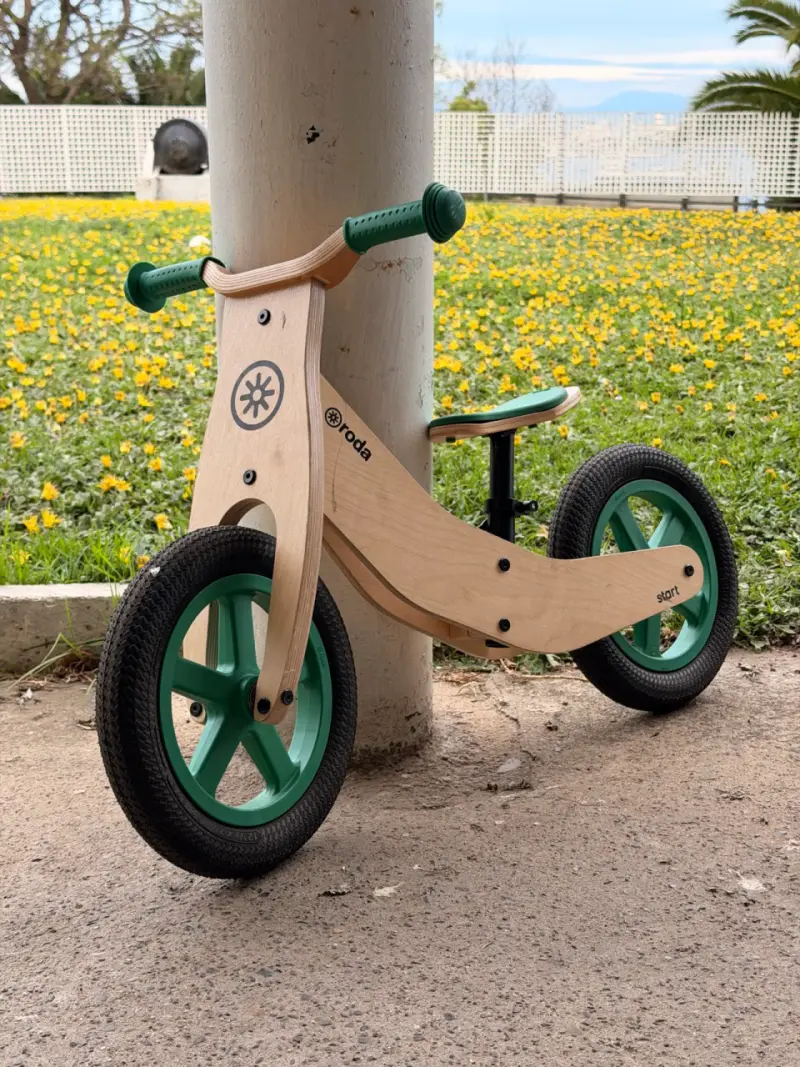 Bicicleta de equilibrio de madera para niños Roda - 6
