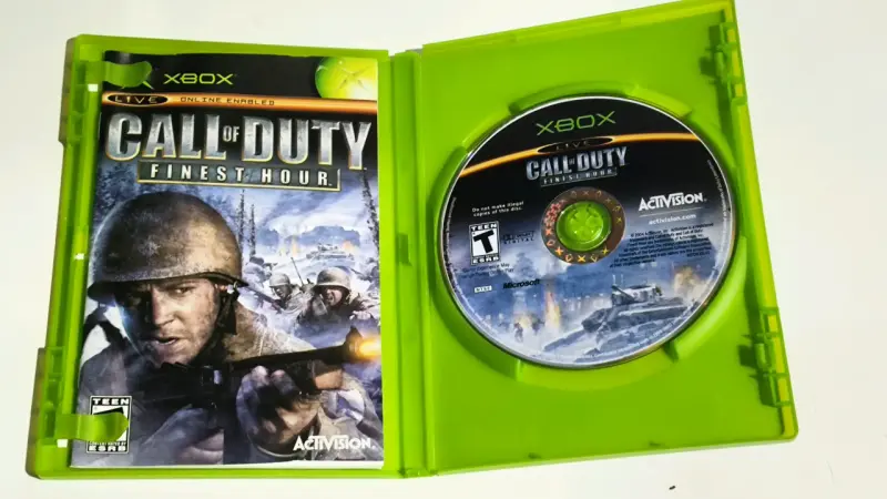 Juego Xbox Call of Duty Finest Hour de colección - 2