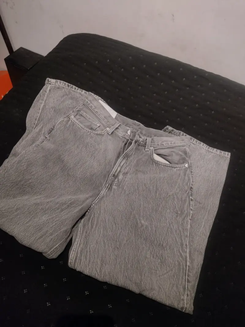 Jeans grises baggy H&M para hombre - 1