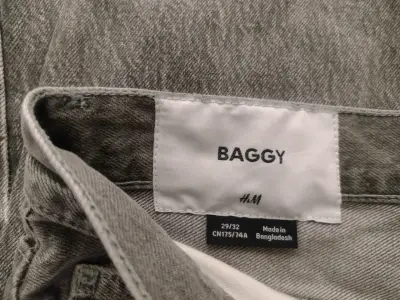 Jeans grises baggy H&M para hombre - miniatura 3