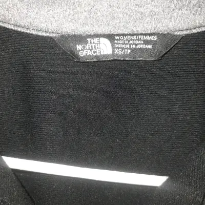 Chaqueta Mujer The North Face Negra y Gris - miniatura 1