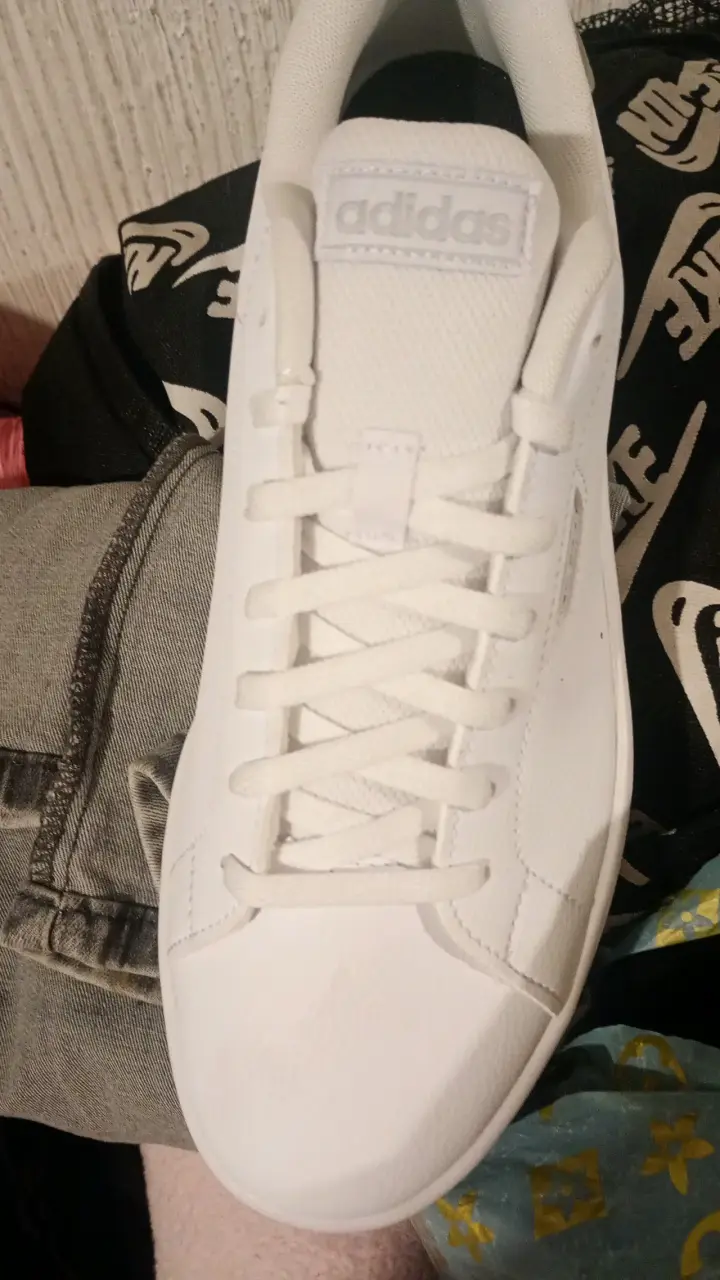 Zapatillas deportivas blancas Adidas Urban Court - 2