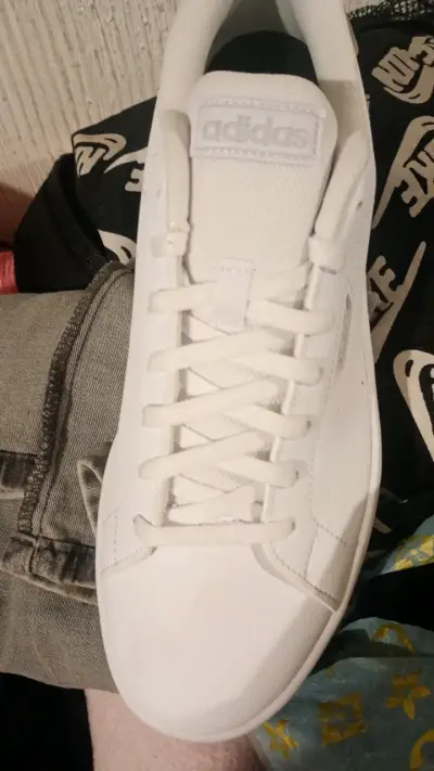 Zapatillas deportivas blancas Adidas Urban Court - miniatura 2