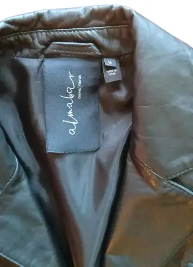 Blazer de cuero negro para mujer. Talla M - 3