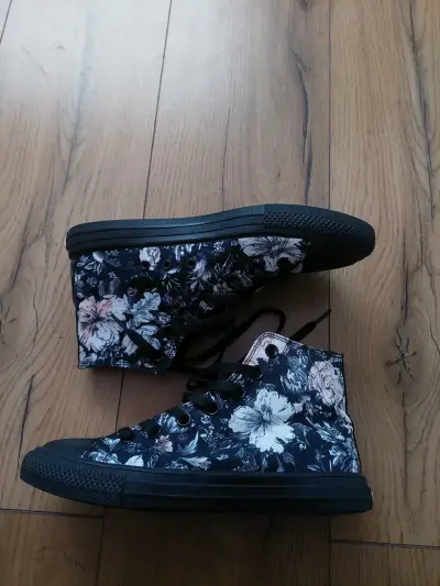 Zapatillas Sckechers Rogue + Wolf - miniatura 1