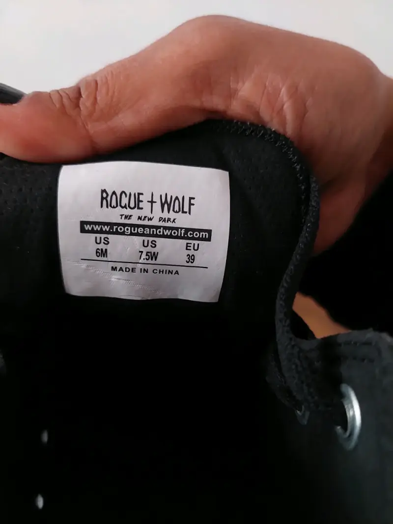 Zapatillas Sckechers Rogue + Wolf - 4