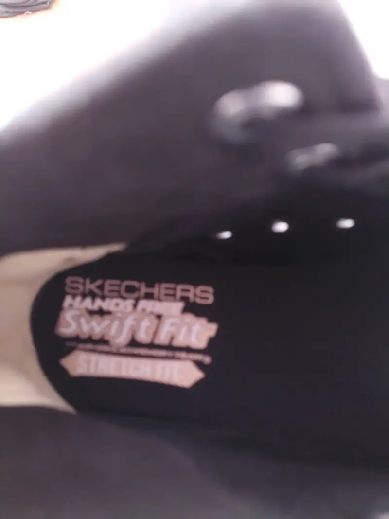 Zapatillas Sckechers Rogue + Wolf - 5
