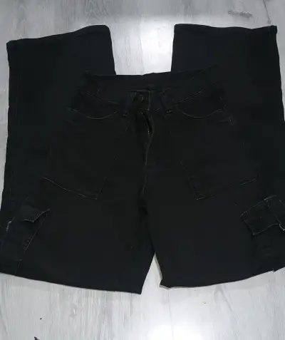 Pantalones cargo negros unisex estilo casual - miniatura 2