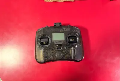 Control remoto Radiomaster Pocket para drones - miniatura 2