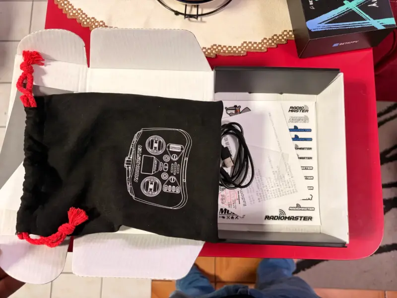 Control remoto Radiomaster Pocket para drones - 5