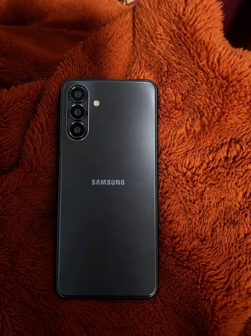 Smartphone Samsung Galaxy en buen estado - 2