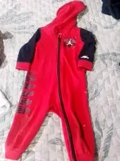 Ropa de guagua - miniatura 1