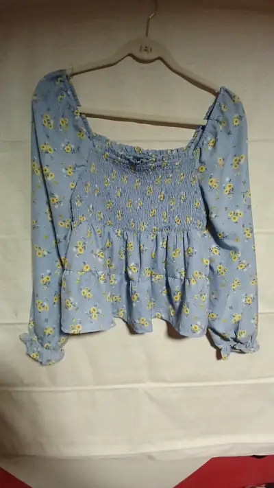 Blusa azul - miniatura 1