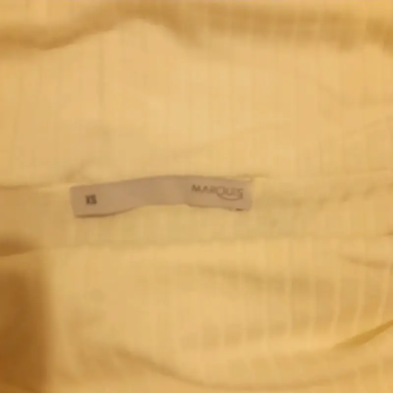 Blusa blanca hombros descubiertos Marquis - 2