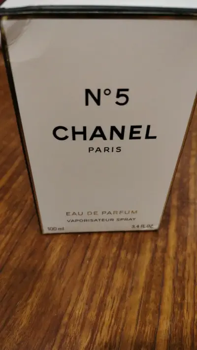 Perfume Chanel N°5 Eau de Parfum 100ml - miniatura 2