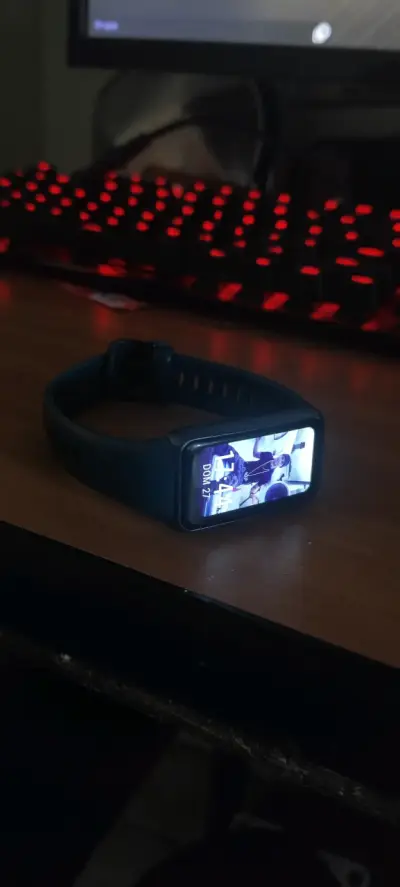 Huawei band 6 con falla - miniatura 1
