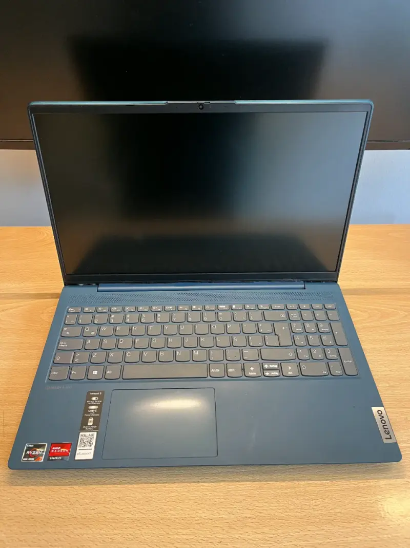 Computador lenovo idepad 3 - 4