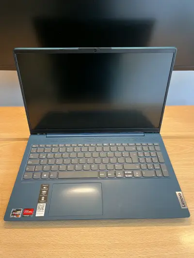 Computador lenovo idepad 3 - miniatura 4