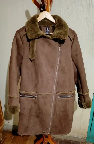 Abrigo de invierno marrón mujer con forro de lana - miniatura 2